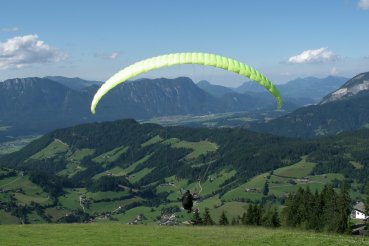 paragliding in Austria